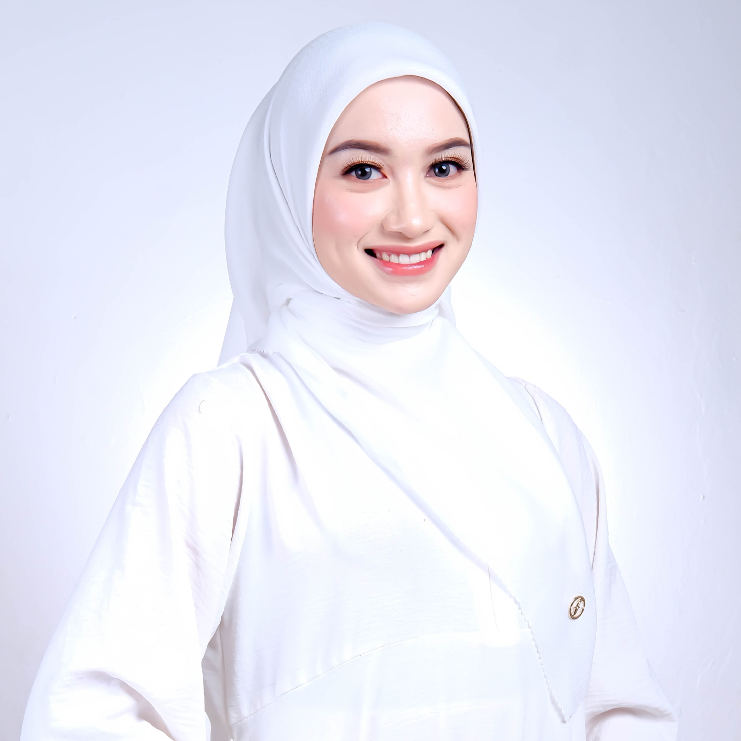 Kerudung Segiempat Polos - Kayana