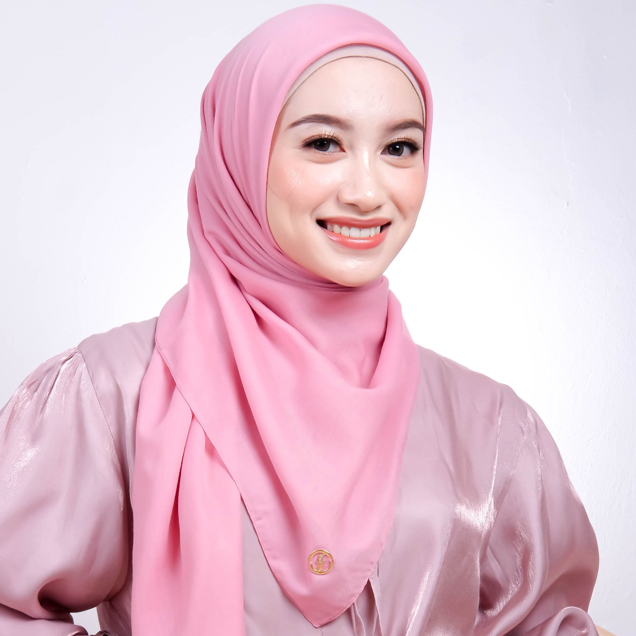 Kerudung Segiempat Polos - Freya